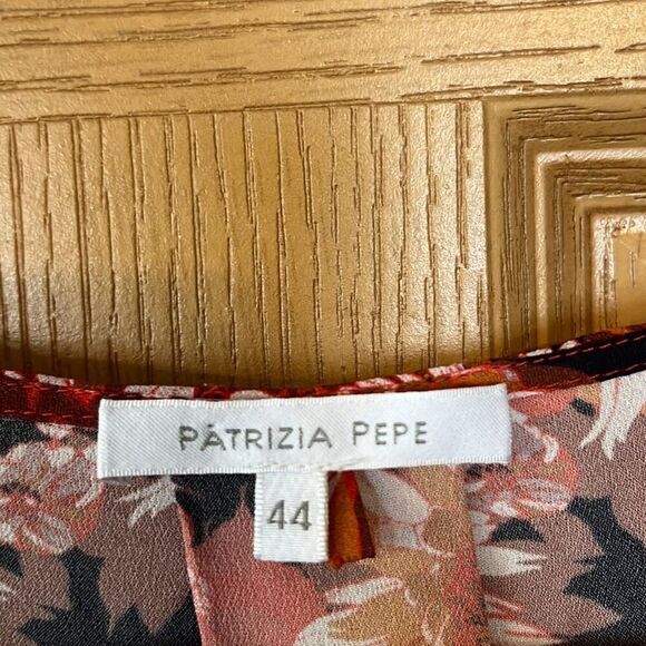 NWT PATRIZIA PEPE Floral Print Viscose Italian Blouse Top Large - Picture 4 of 9